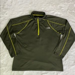Northface Lightweight Flashdry 1/4 Zip Pullover